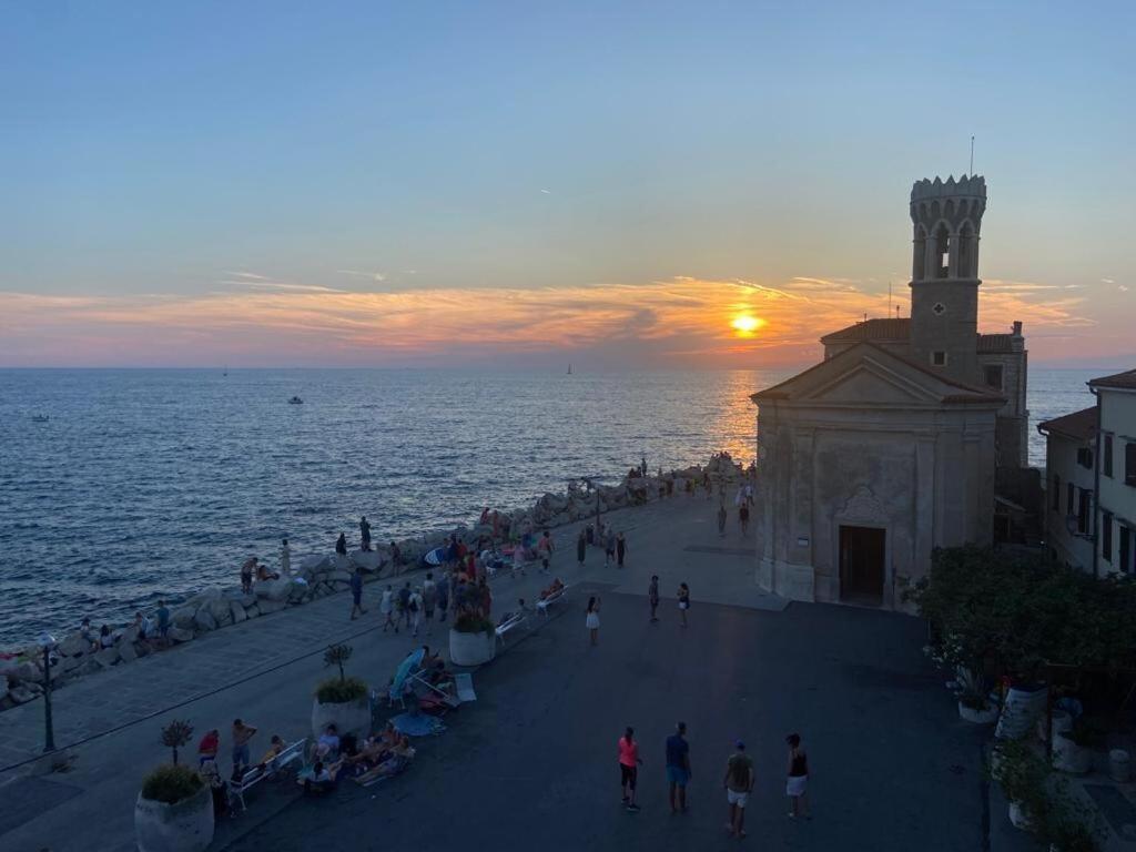 Piran, Charming Facing Sea ! Piran