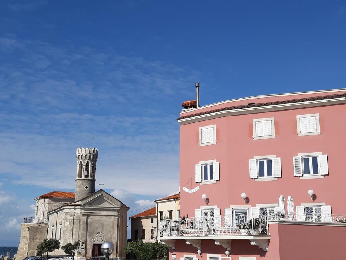 Apartment Piran, Charming Facing Sea !
